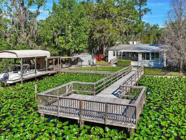 334 PARADISE CIRCLE , SATSUMA, FL 32189