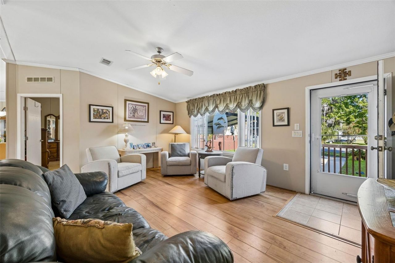 334 Paradise Circle, Satsuma, FL 32189 Photo