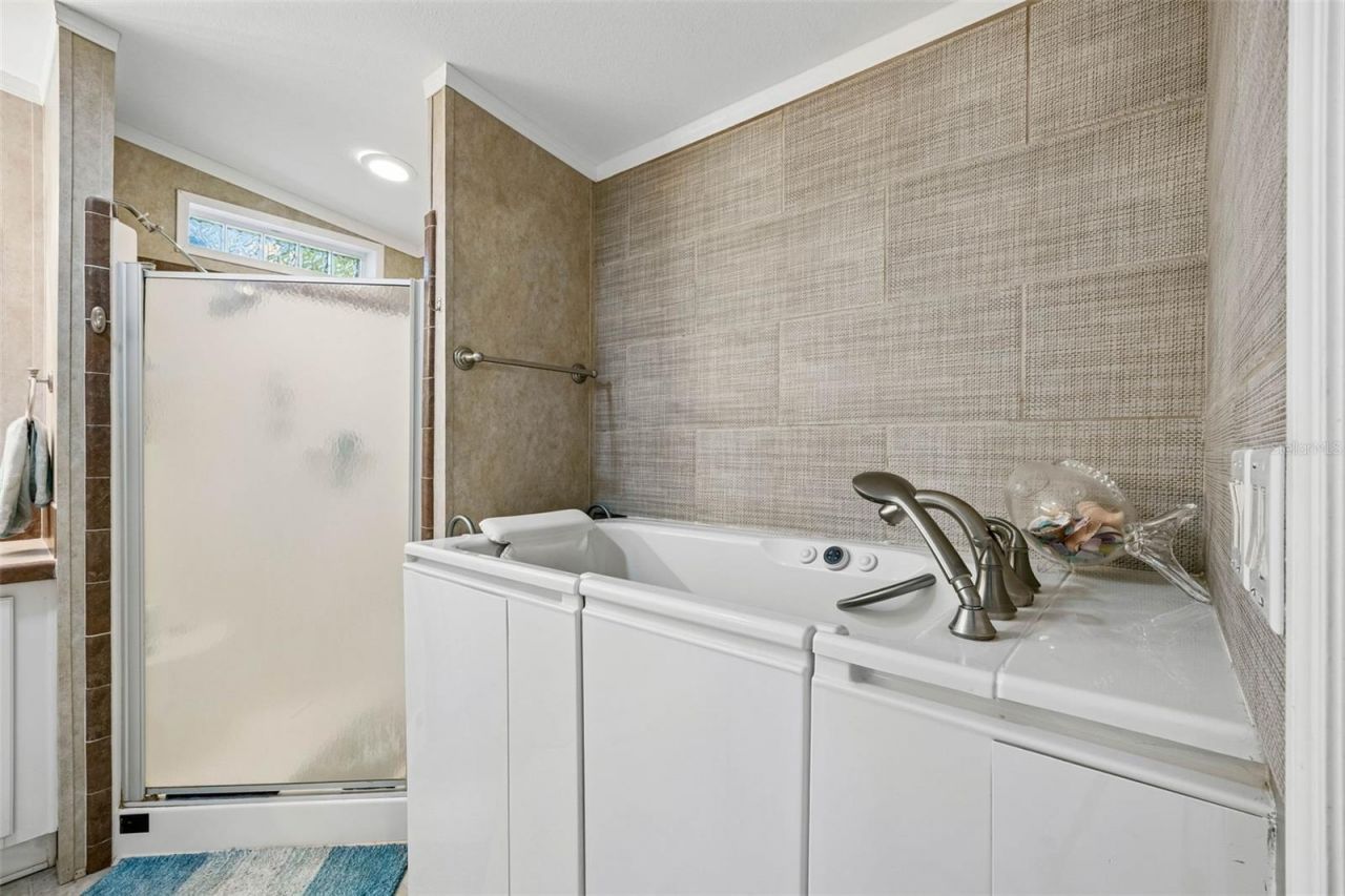 334 Paradise Circle, Satsuma, FL 32189 Photo