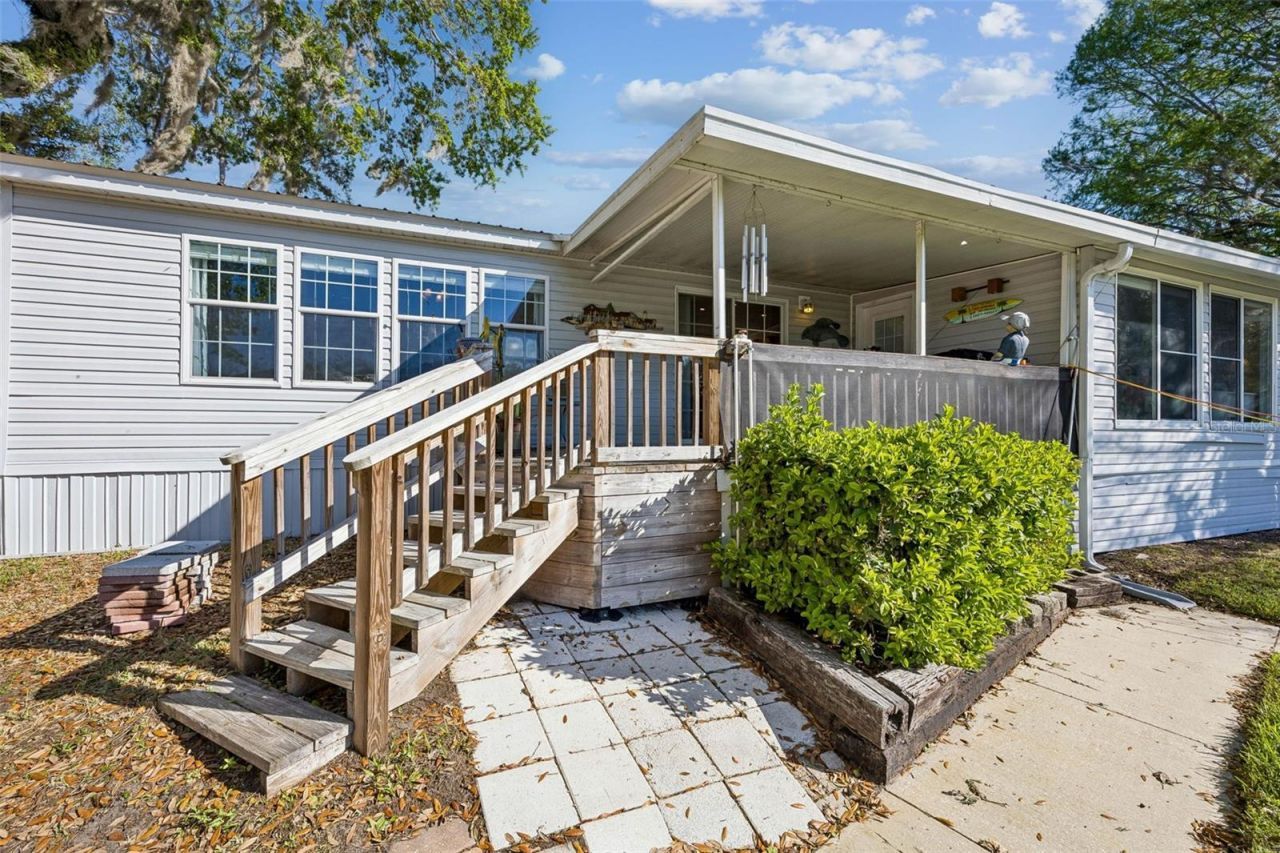 334 Paradise Circle, Satsuma, FL 32189 Photo