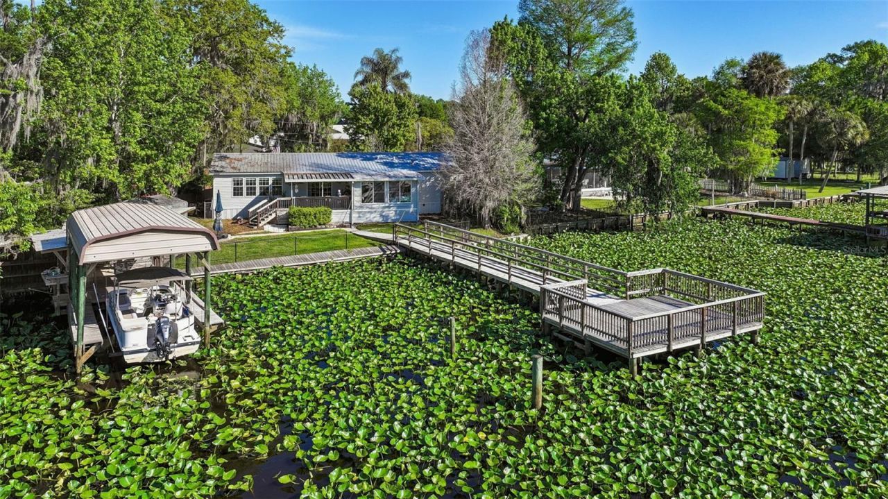 334 Paradise Circle, Satsuma, FL 32189 Photo