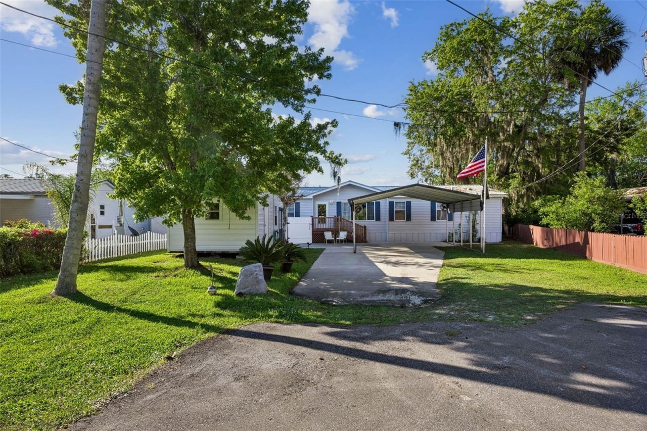 334 Paradise Circle , Satsuma, FL 32189 Photo