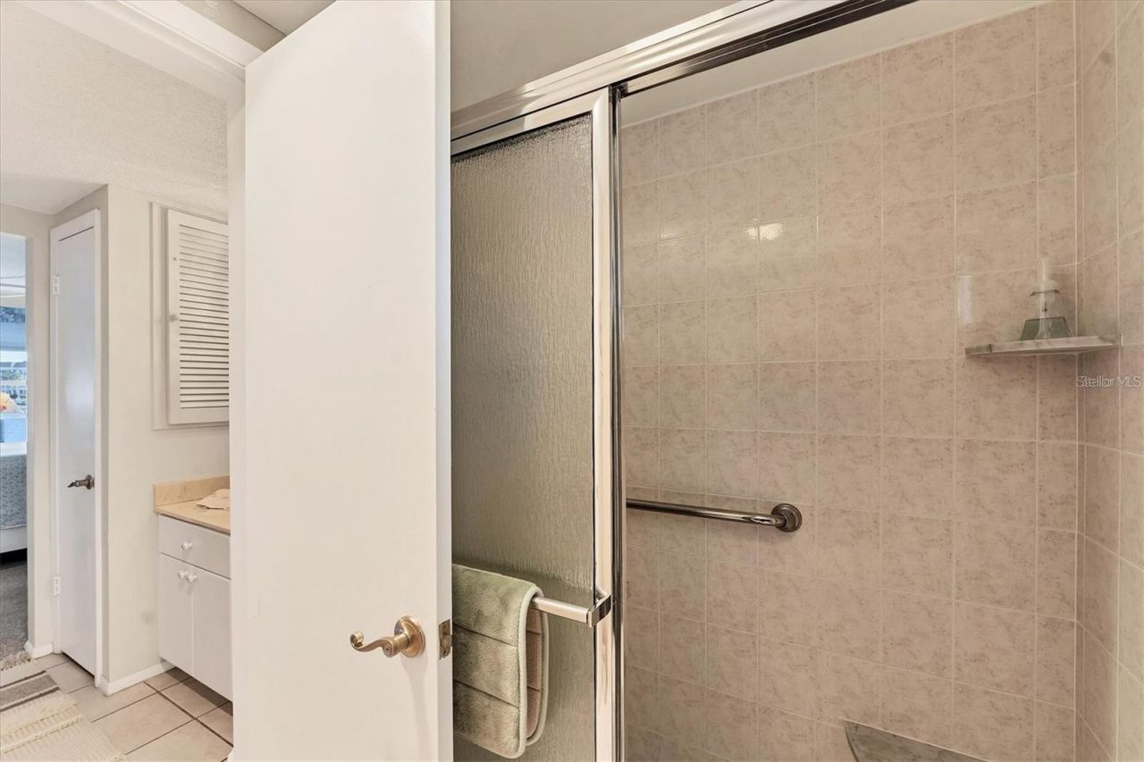 4350 Chatham Drive, Unit 106, Longboat Key, FL 34228 Photo