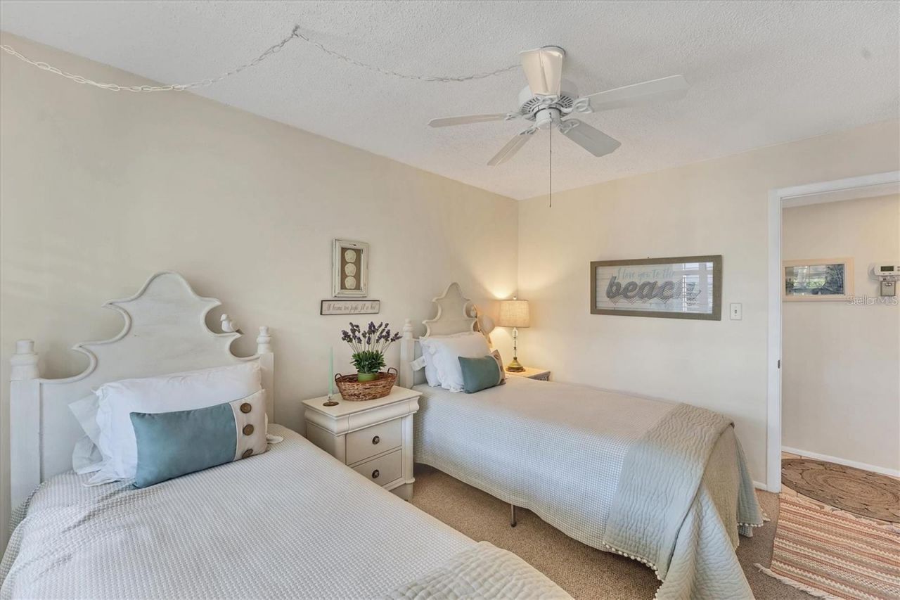 4350 Chatham Drive, Unit 106, Longboat Key, FL 34228 Photo