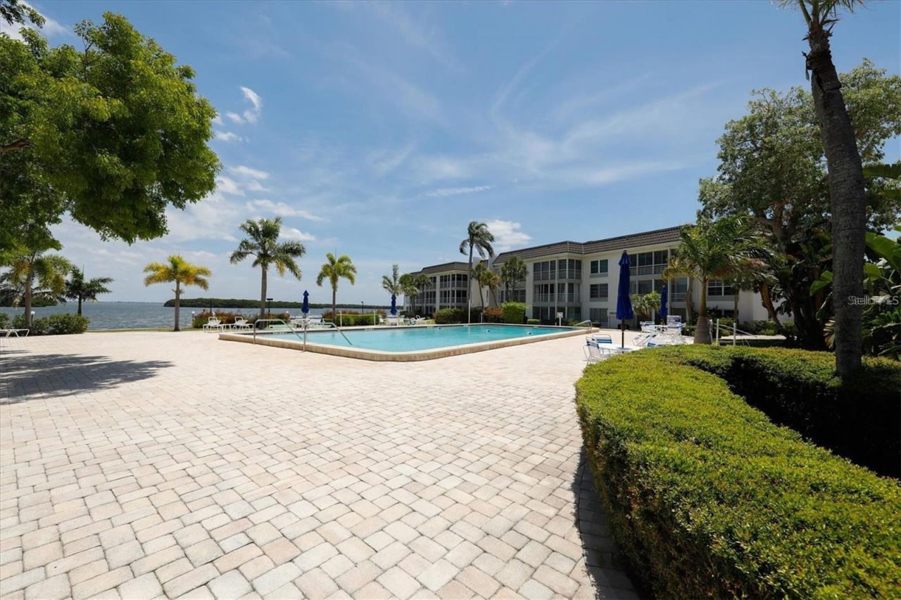 4350 Chatham Drive , Unit 106, Longboat Key, FL 34228 Photo