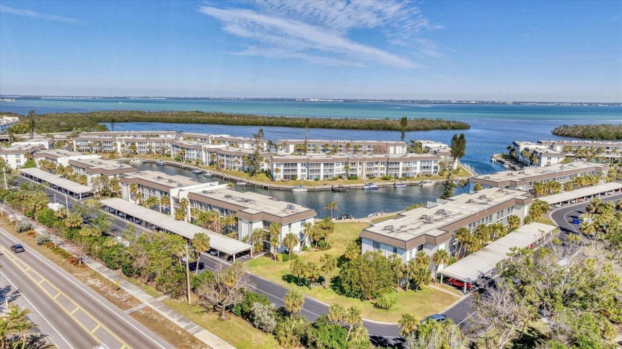 4350 Chatham Drive , Unit 106, Longboat Key, FL 34228 Photo