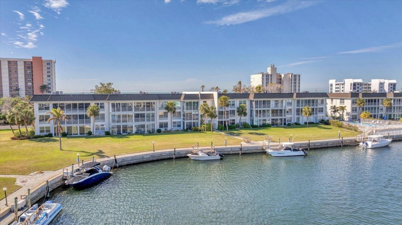 4350 Chatham Drive, Unit 106, Longboat Key, FL 34228 Photo