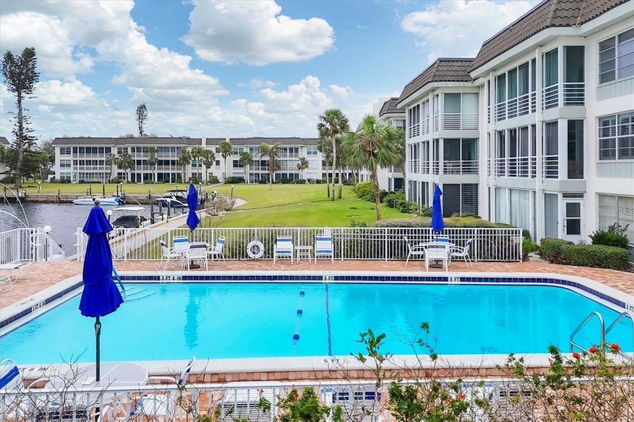 4350 Chatham Drive, Unit 106, Longboat Key, FL 34228 Photo