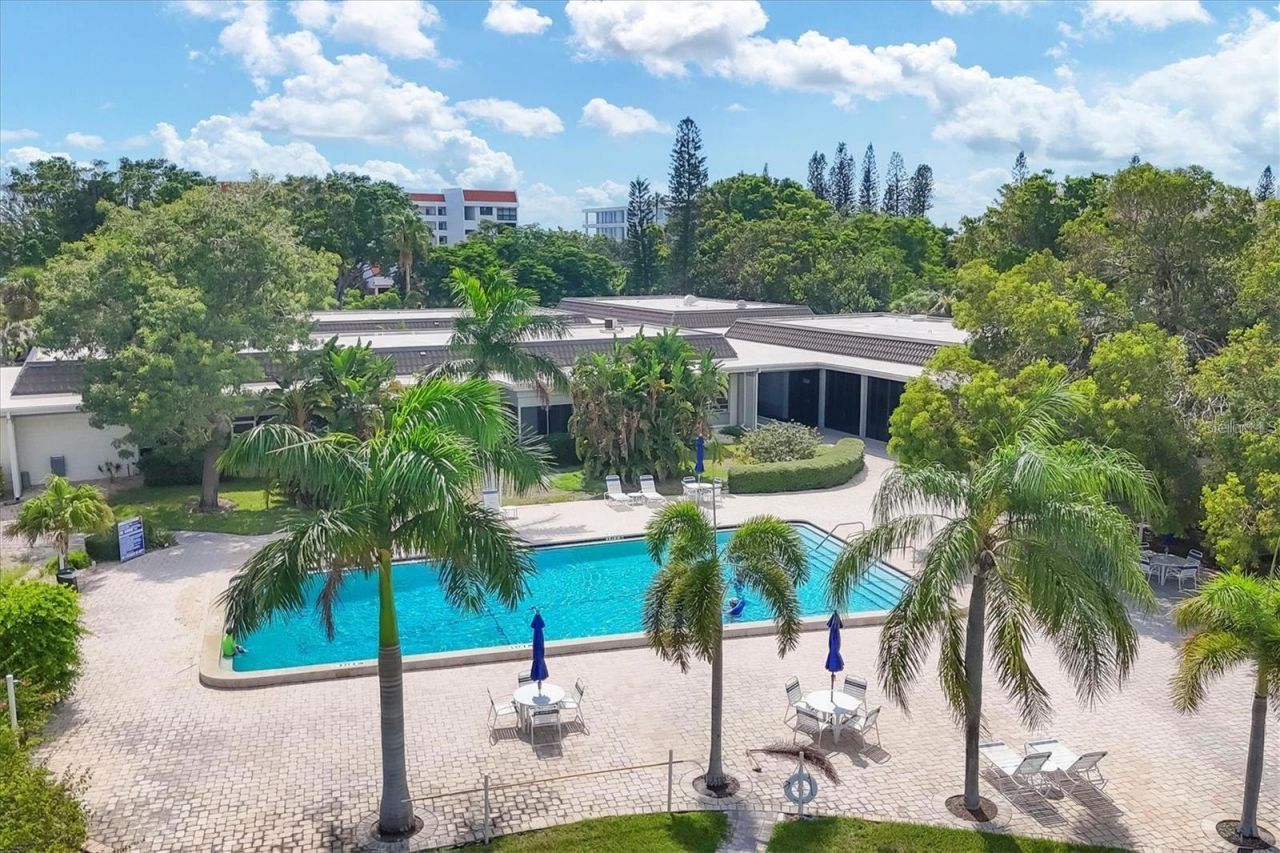 4350 Chatham Drive, Unit 106, Longboat Key, FL 34228 Photo