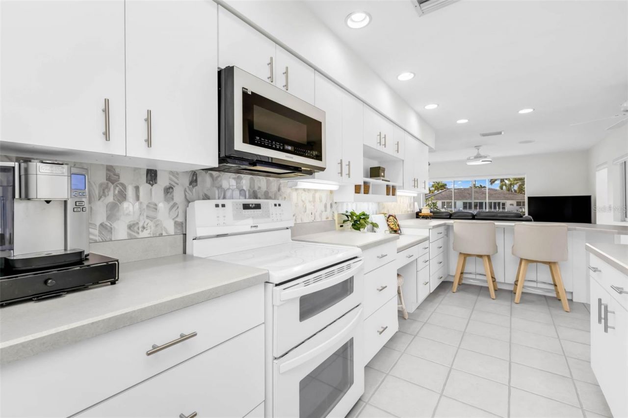 435 Caicos Drive , Punta Gorda, FL 33950 Photo