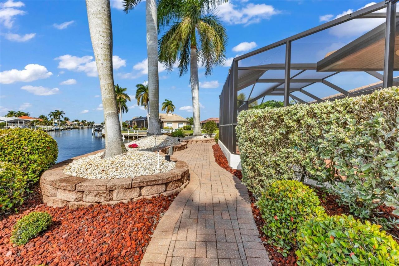 435 Caicos Drive, Punta Gorda, FL 33950 Photo