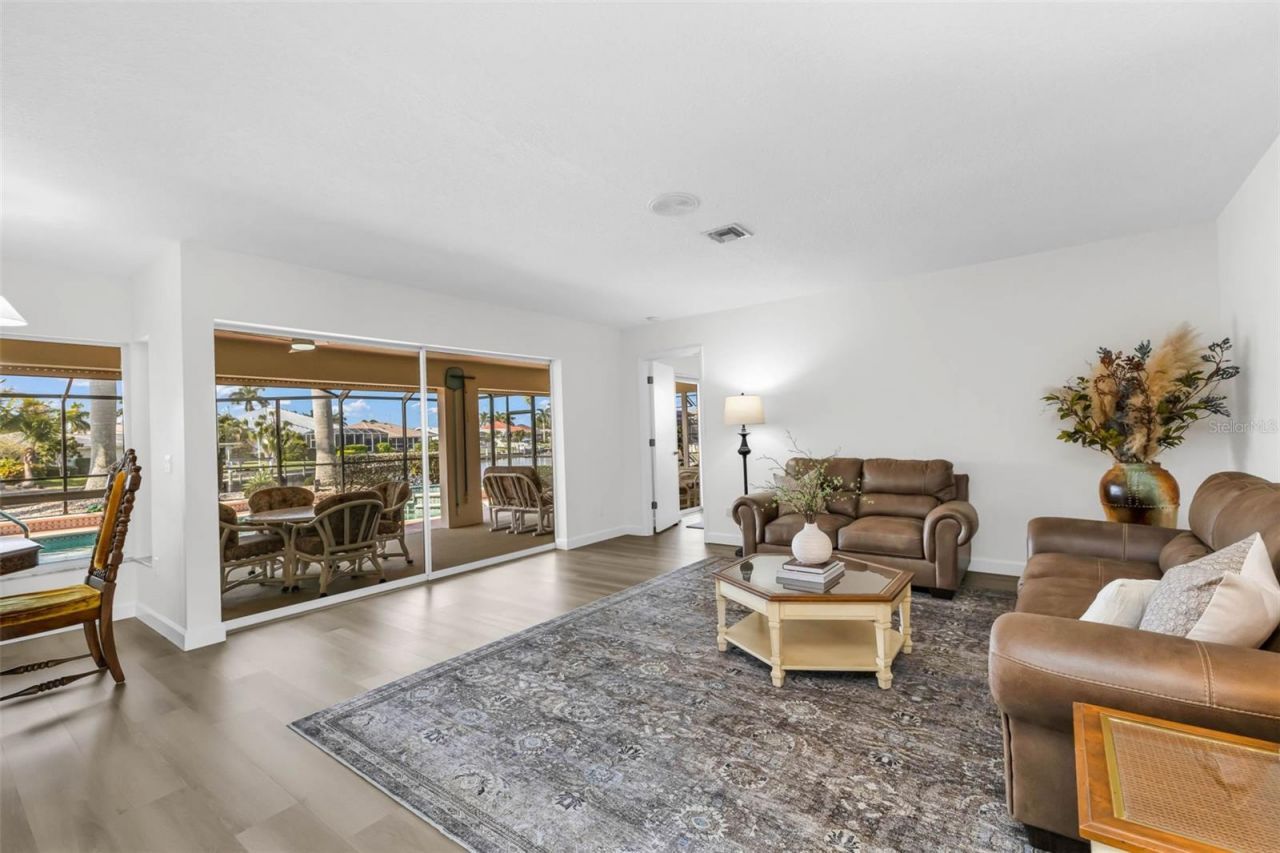 435 Caicos Drive, Punta Gorda, FL 33950 Photo