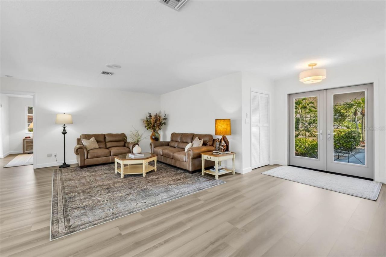 435 Caicos Drive , Punta Gorda, FL 33950 Photo