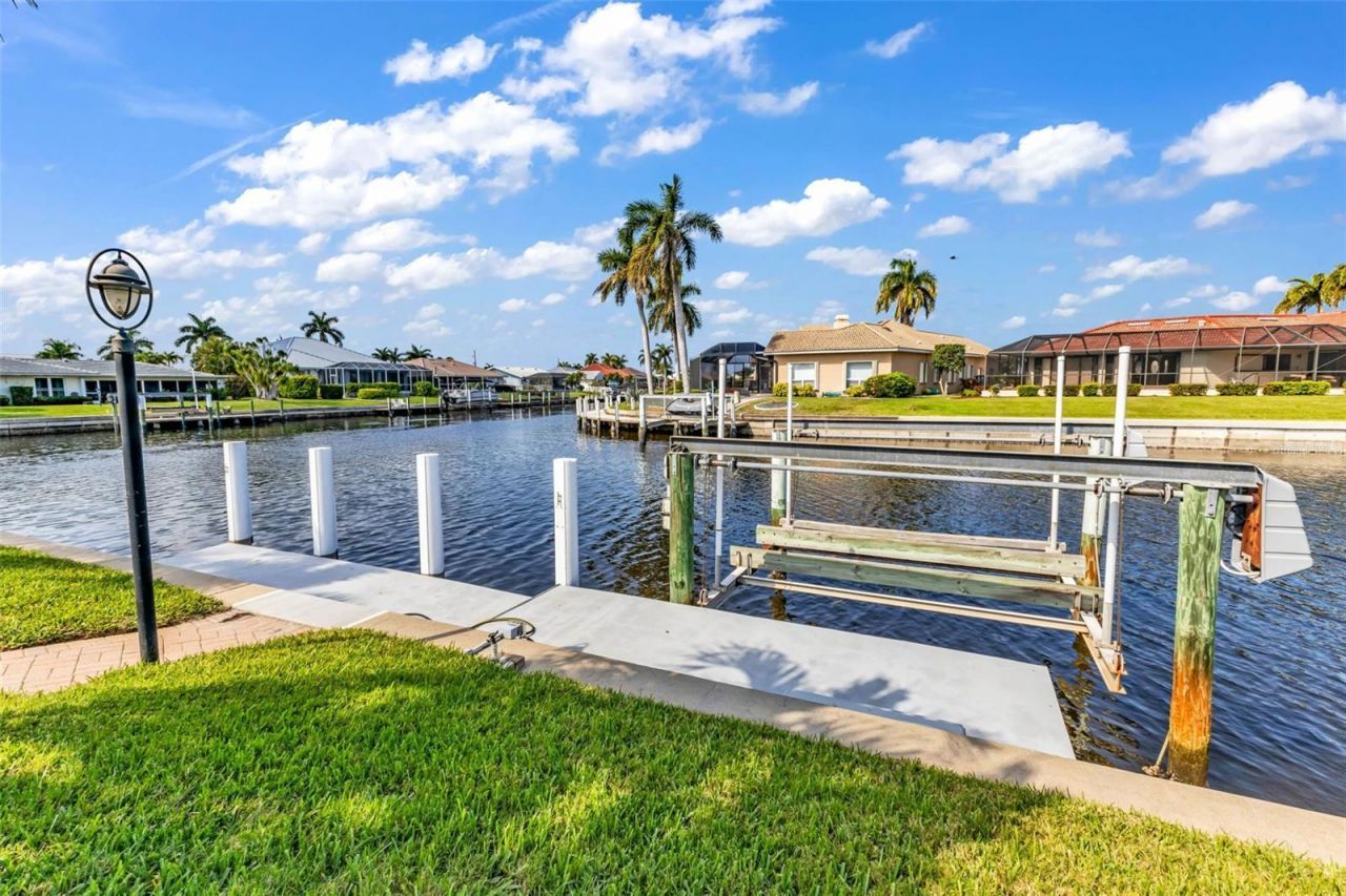 435 Caicos Drive, Punta Gorda, FL 33950 Photo