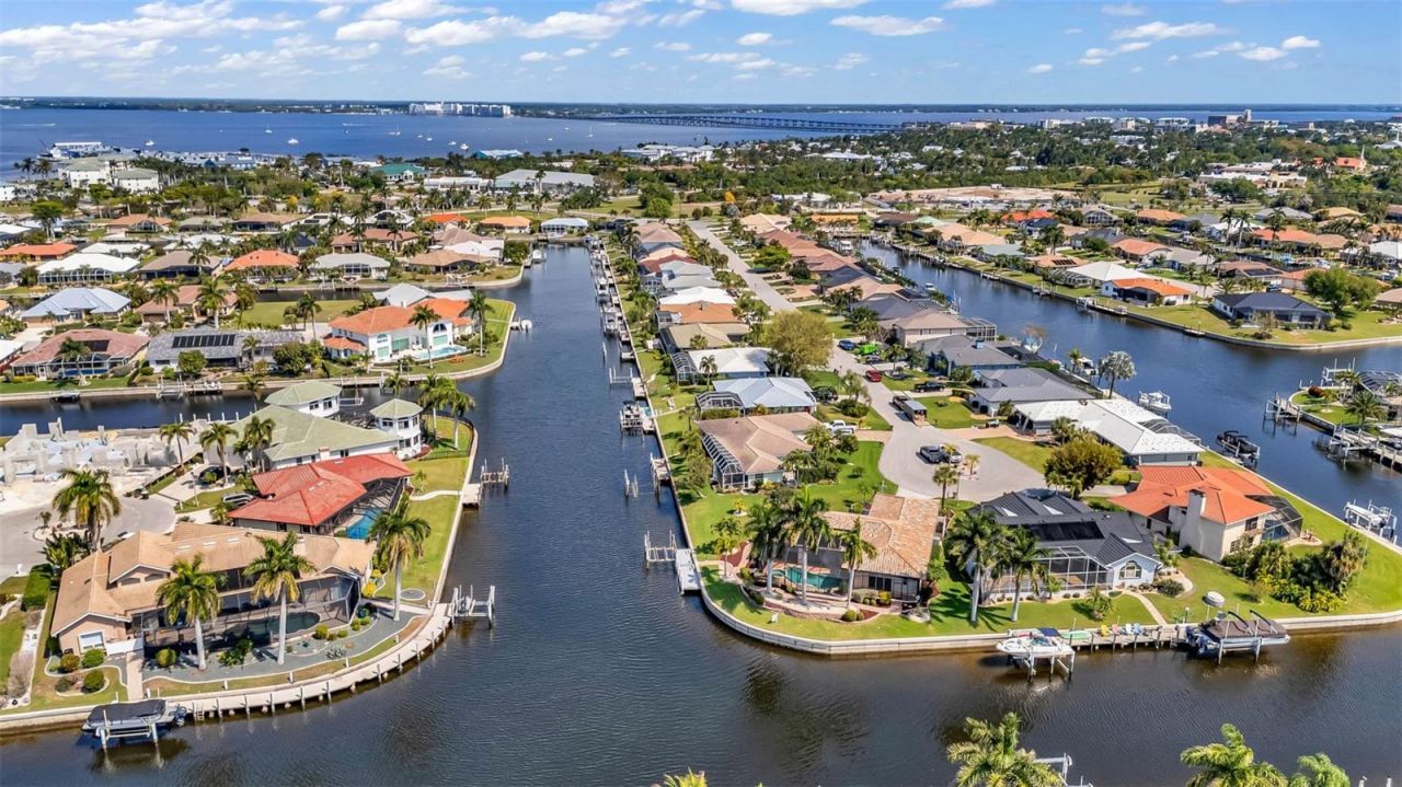 435 Caicos Drive, Punta Gorda, FL 33950 Photo