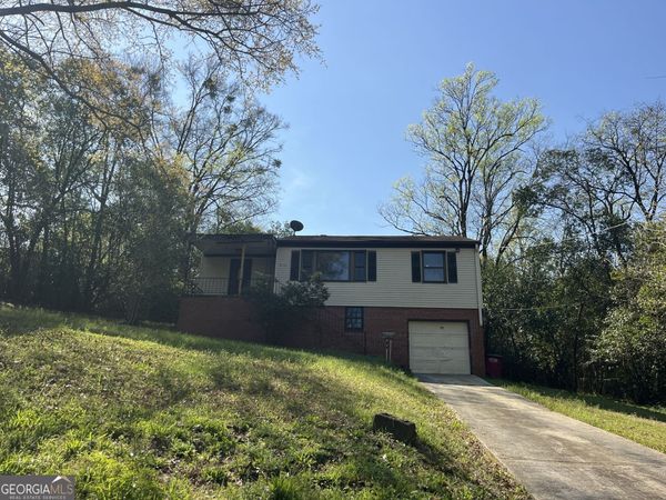 2536 Nancelon Circle N, Macon, GA 31204