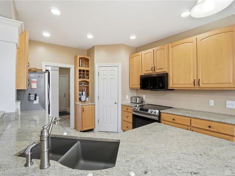 472 Timber Walk Court, Clearcreek Township, OH 45066 Photo 12