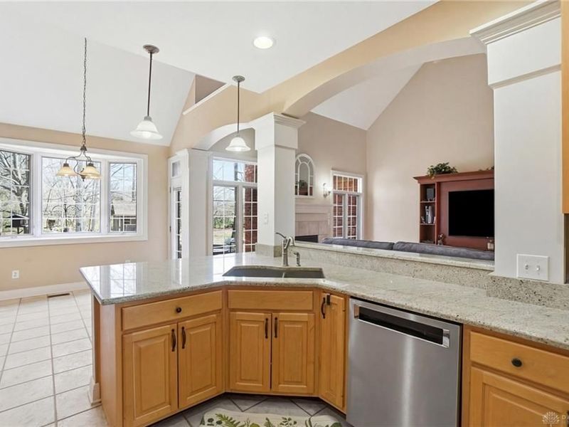 472 Timber Walk Court, Clearcreek Township, OH 45066 Photo 13