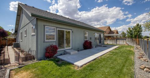 5582 Knoll View Way, Sparks, NV 89436 Photo