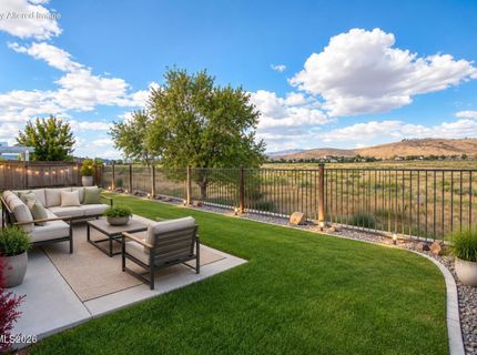 5582 Knoll View Way, Sparks, NV 89436 Photo