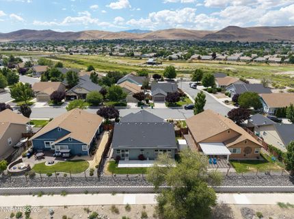 5582 Knoll View Way, Sparks, NV 89436 Photo