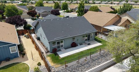 5582 Knoll View Way, Sparks, NV 89436 Photo