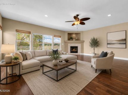 5582 Knoll View Way, Sparks, NV 89436 Photo