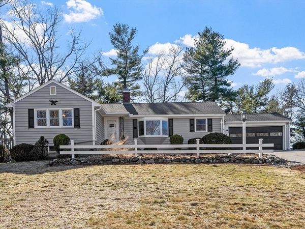 26 Lothrop Road, Reading, MA 01867