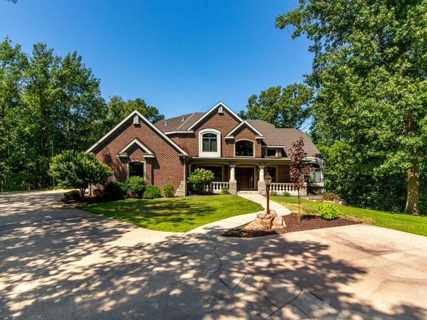 4882 Copperstone Drive, Ames, IA 50010