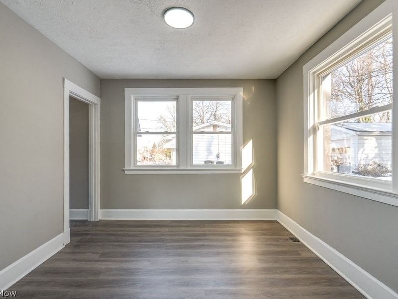 561 Melrose Street, Akron, OH 44305 Photo 12