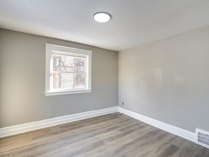 561 Melrose Street, Akron, OH 44305 Photo 23