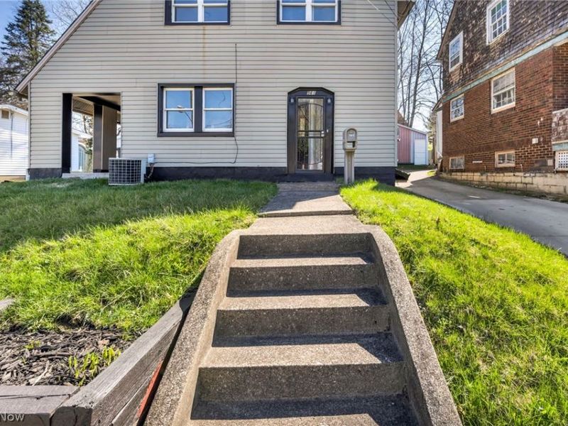 561 Melrose Street, Akron, OH 44305 Photo 28