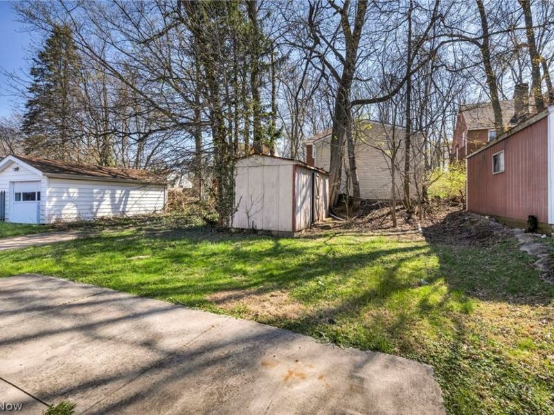 561 Melrose Street, Akron, OH 44305 Photo 40