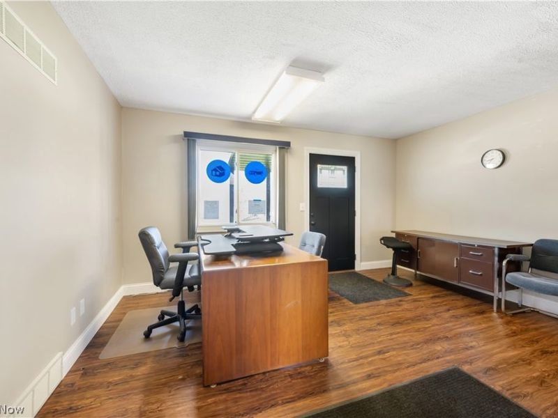 4001 S Cleveland Massillon Road, Barberton, OH 44203 Photo 5