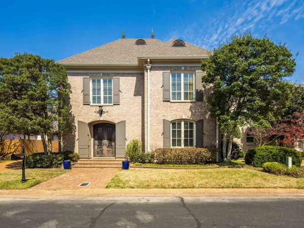 7302 MONT BLANC DR, Germantown, TN 38138