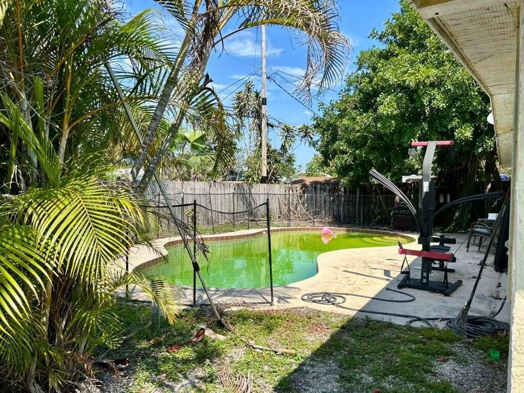 51 Davis Road, Palm Springs, FL 33461 Photo