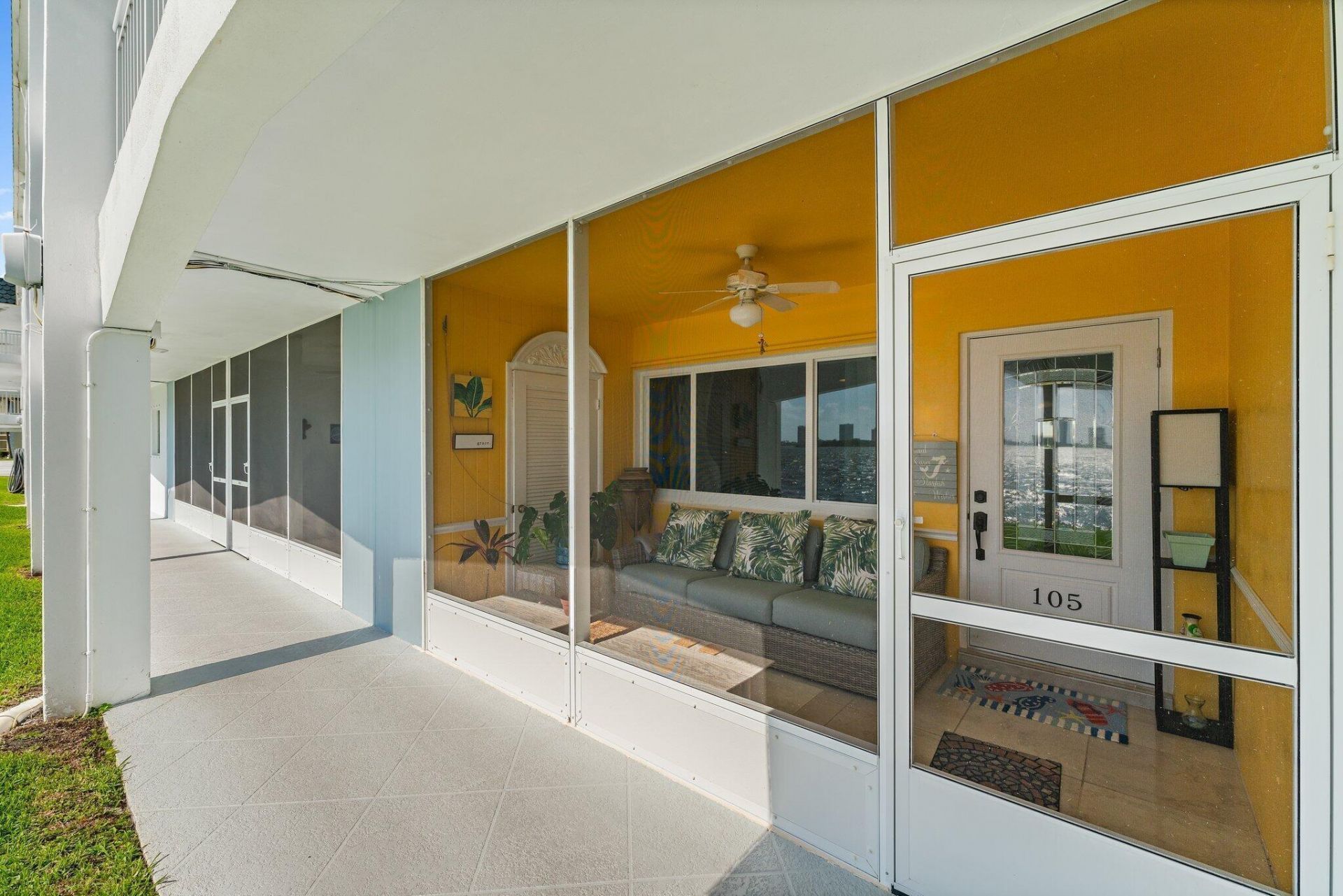 100 Shore Court, Unit 105, North Palm Beach, FL 33408 Photo