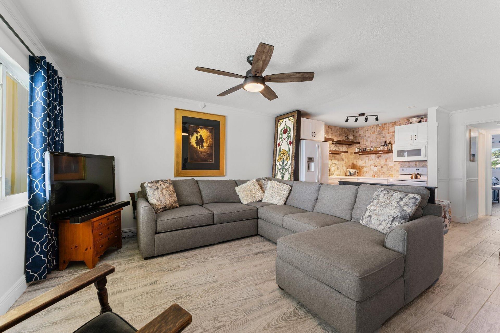 100 Shore Court, Unit 105, North Palm Beach, FL 33408 Photo