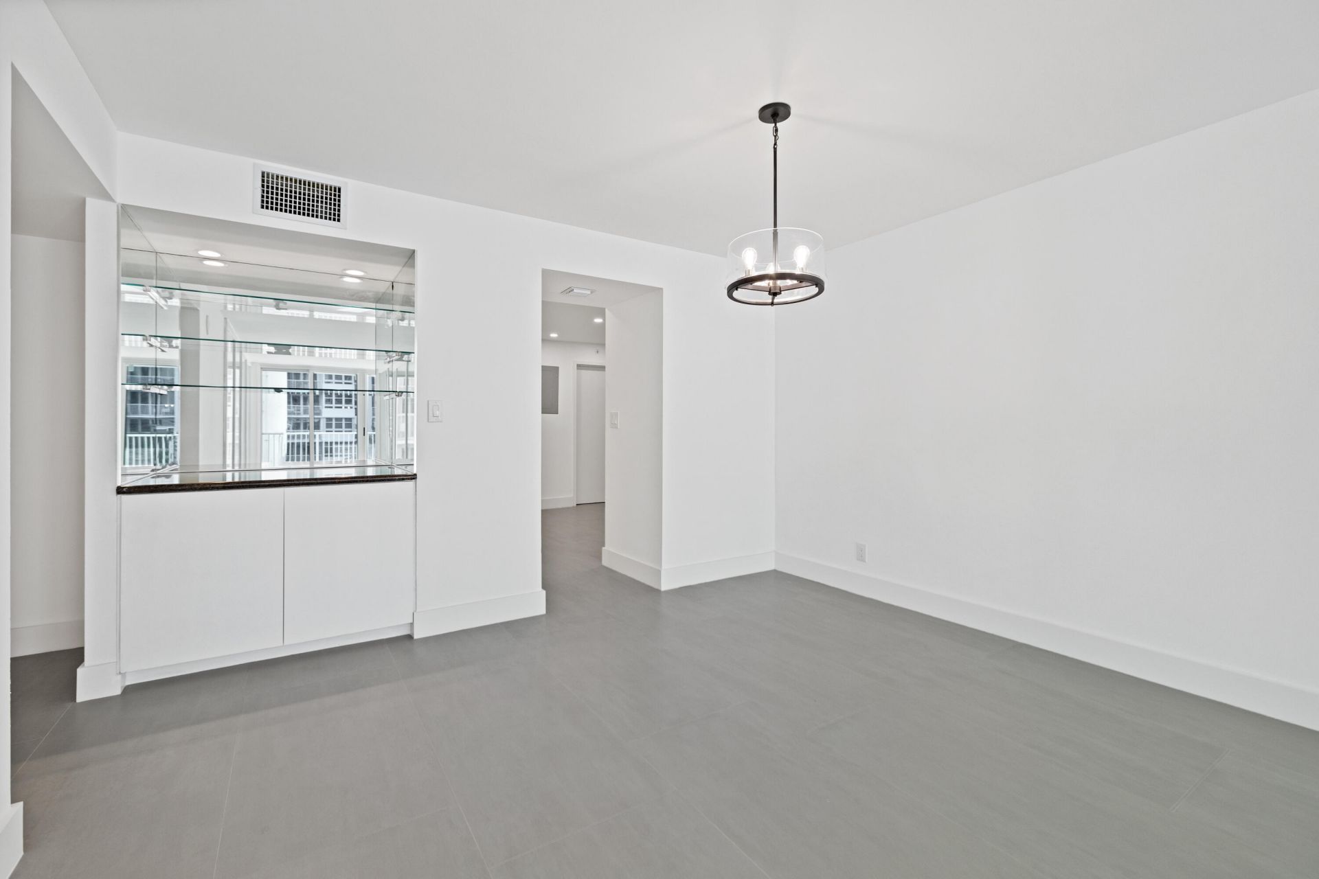 1360 S Ocean Boulevard, Unit 403, Pompano Beach, FL 33062 Photo