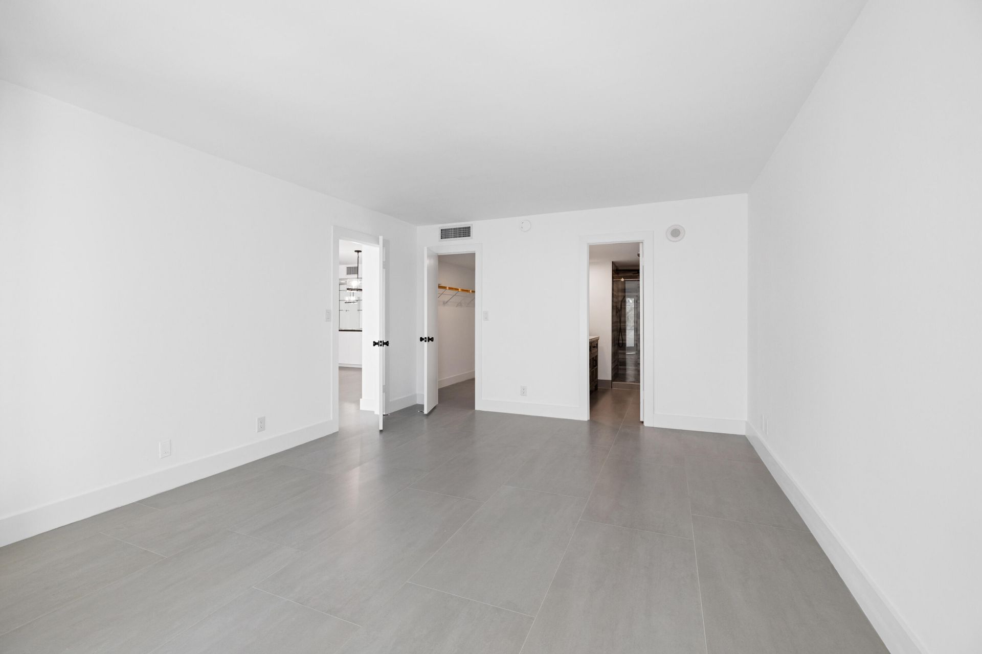 1360 S Ocean Boulevard, Unit 403, Pompano Beach, FL 33062 Photo