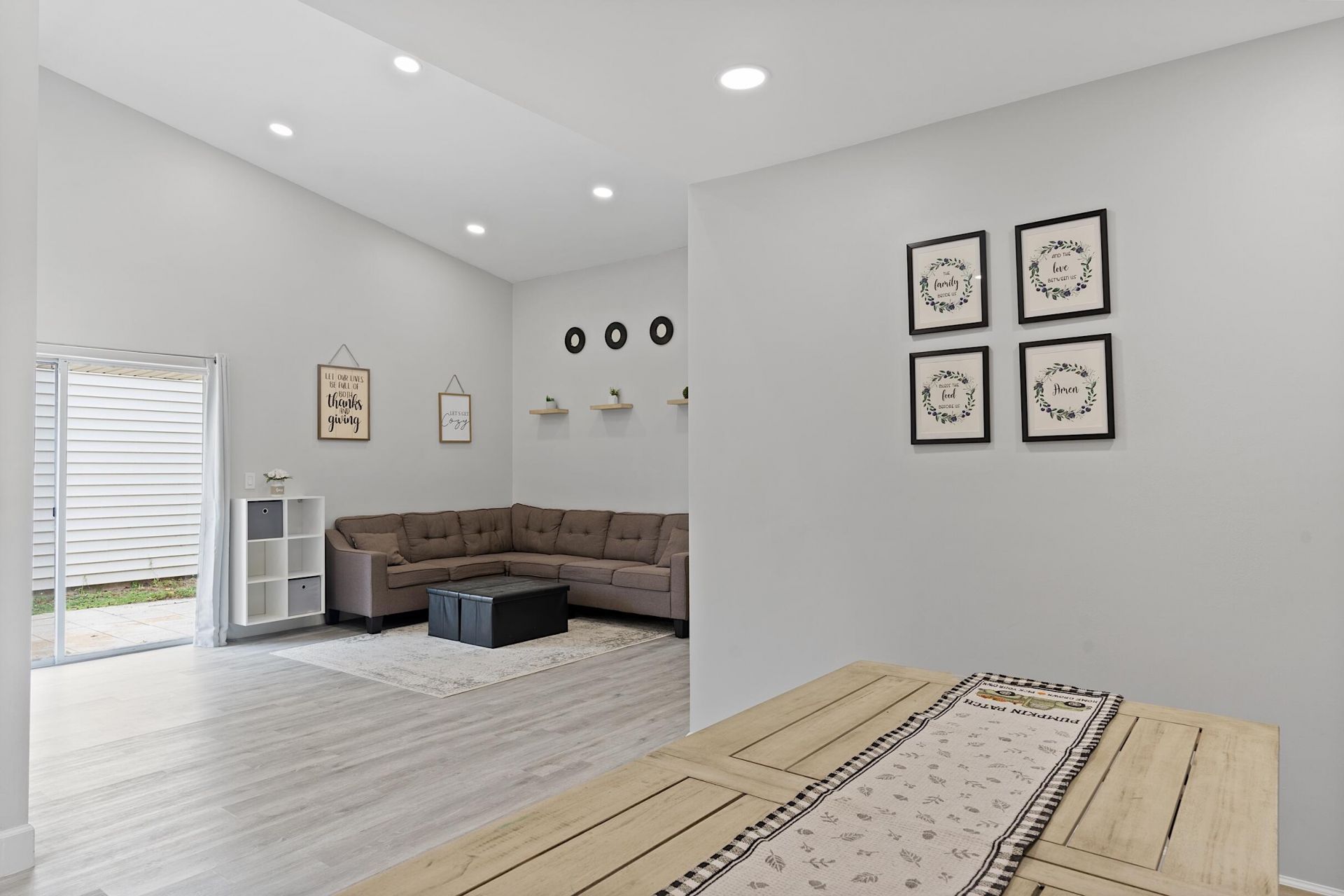 12 Paxford Lane W, Boynton Beach, FL 33426 Photo