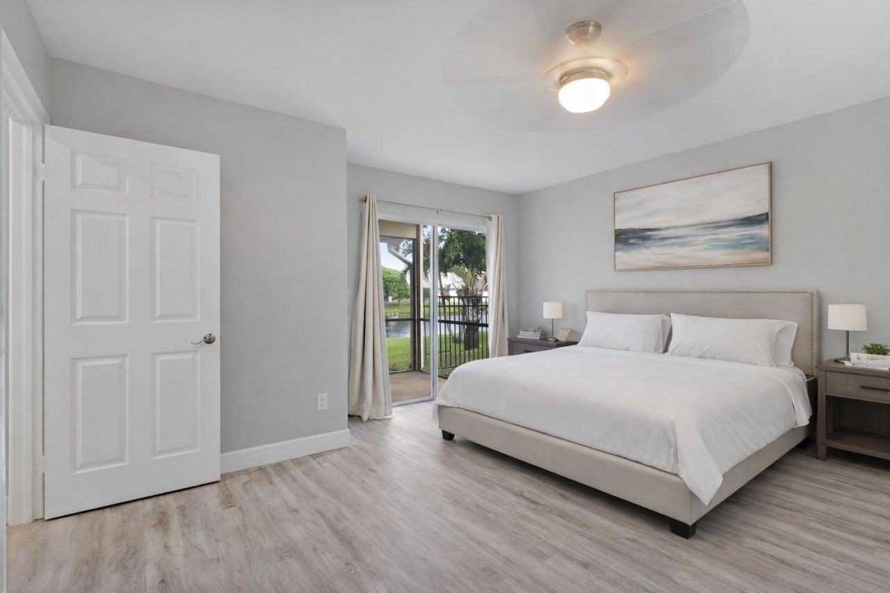 12 Paxford Lane W, Boynton Beach, FL 33426 Photo