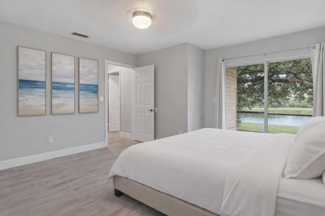 12 Paxford Lane W, Boynton Beach, FL 33426 Photo