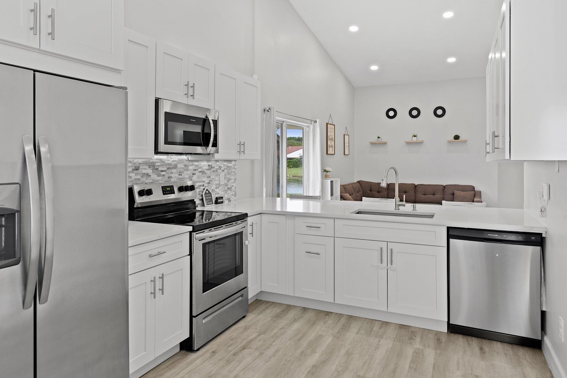 12 Paxford Lane W, Boynton Beach, FL 33426 Photo