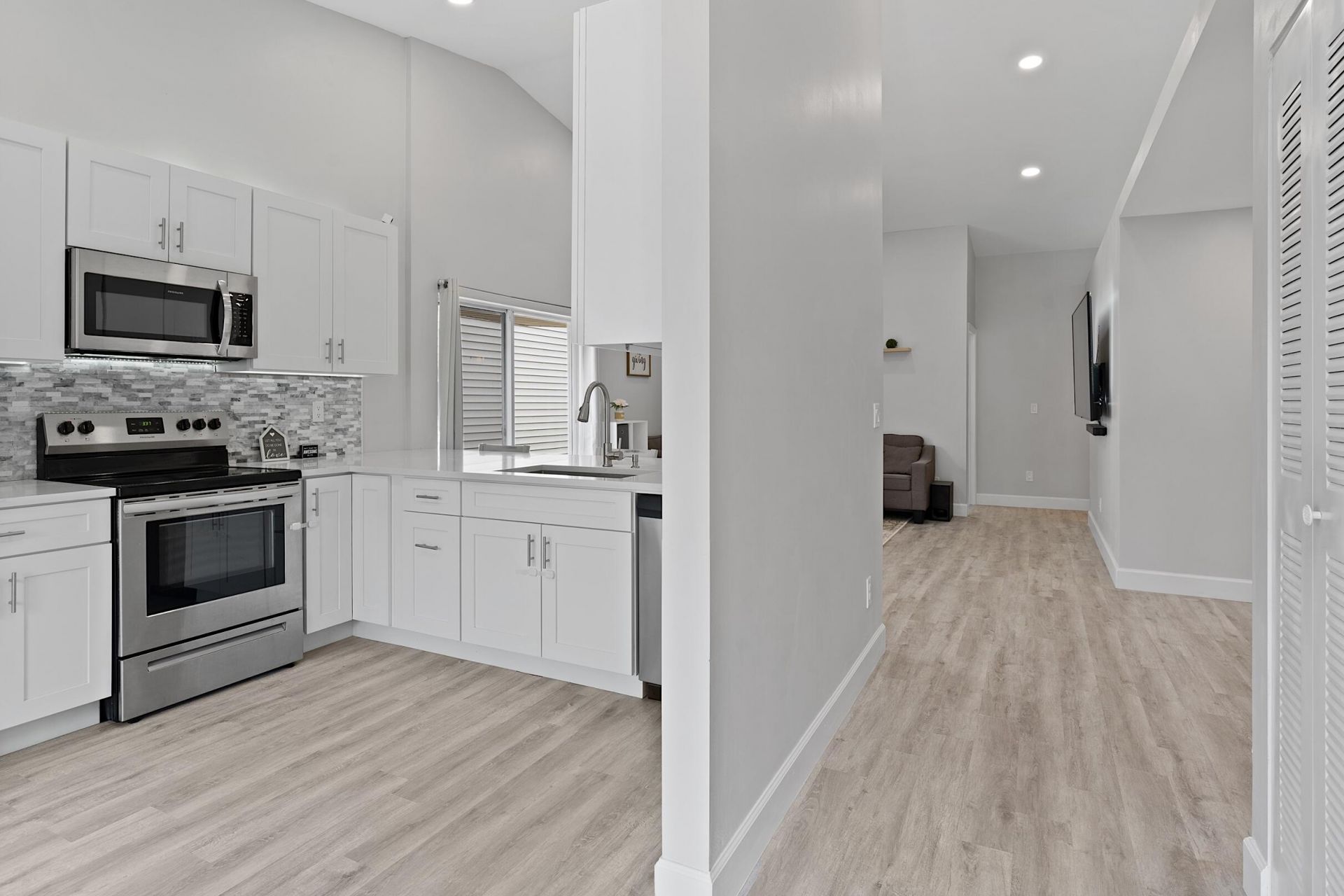 12 Paxford Lane W, Boynton Beach, FL 33426 Photo