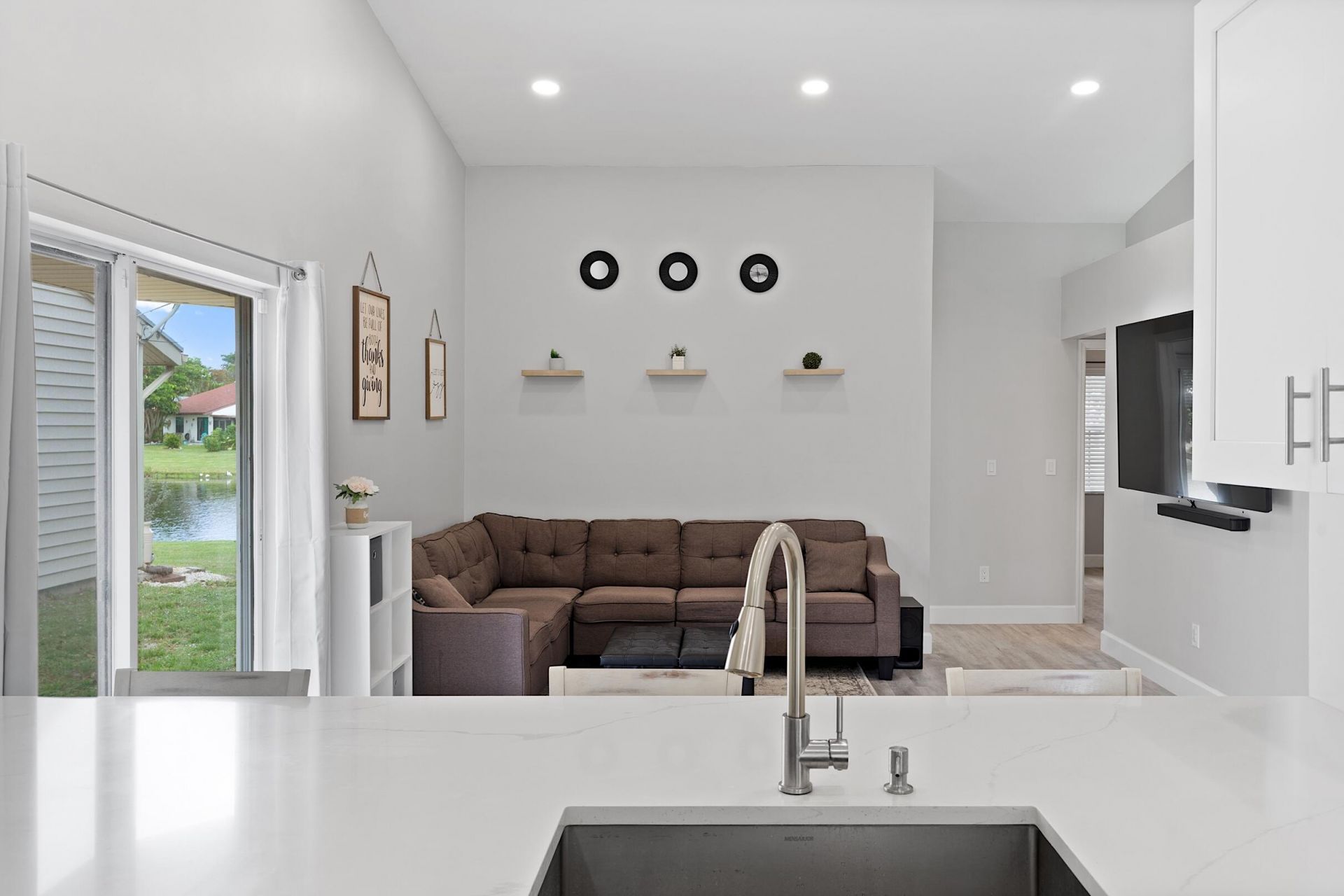 12 Paxford Lane W, Boynton Beach, FL 33426 Photo