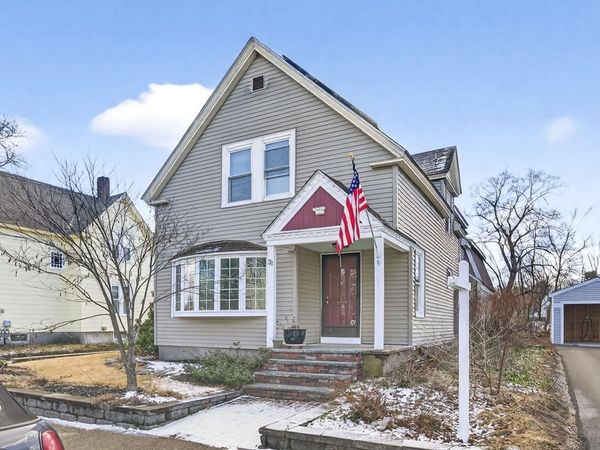 31 Lincoln Avenue, Nashua, NH 03060