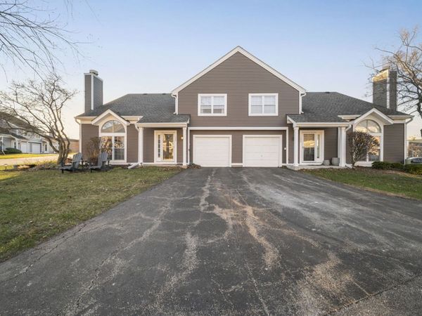 1232 N Knollwood Drive , Palatine, IL 60067