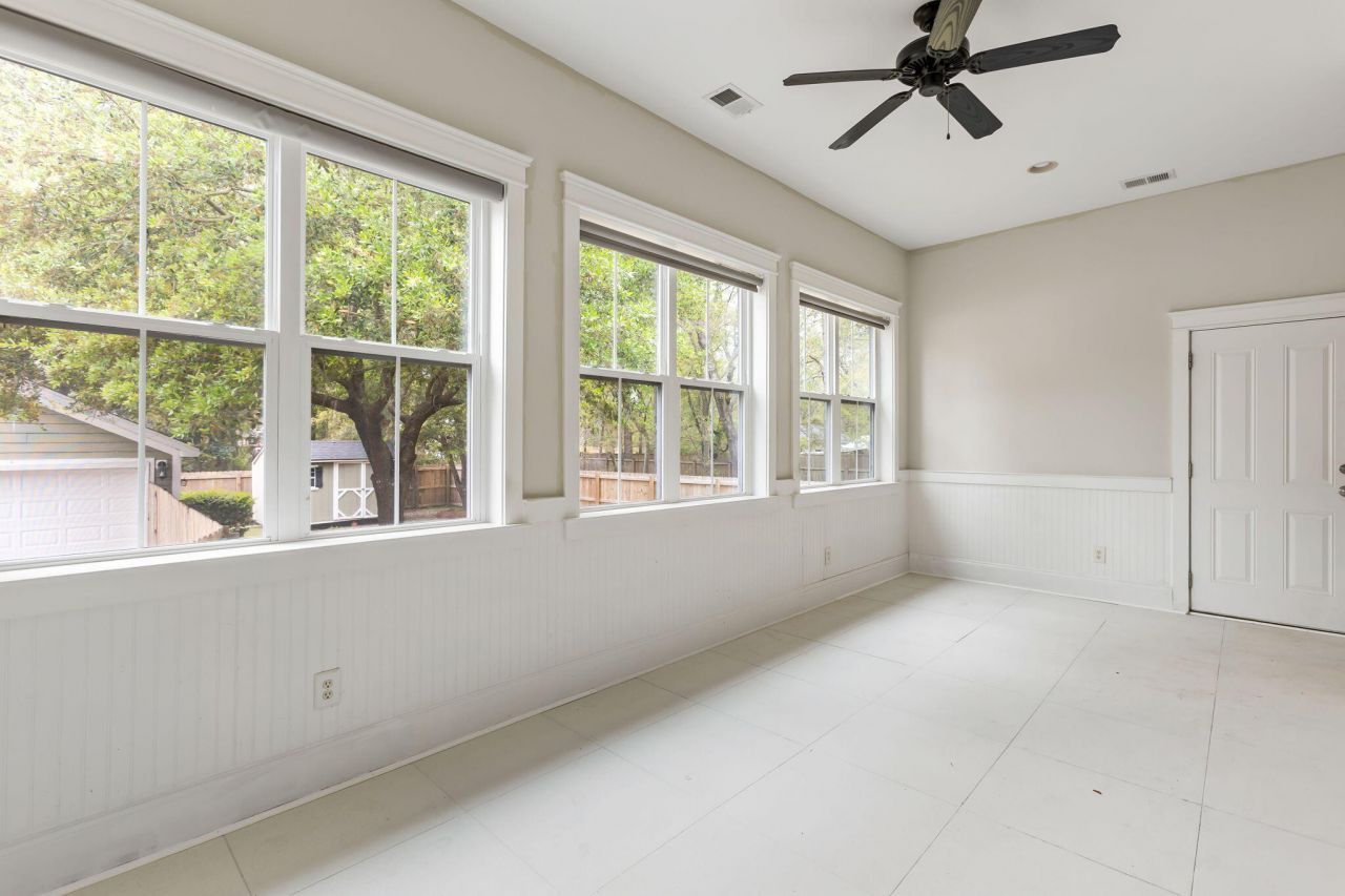 835 Hale Street Photo 14