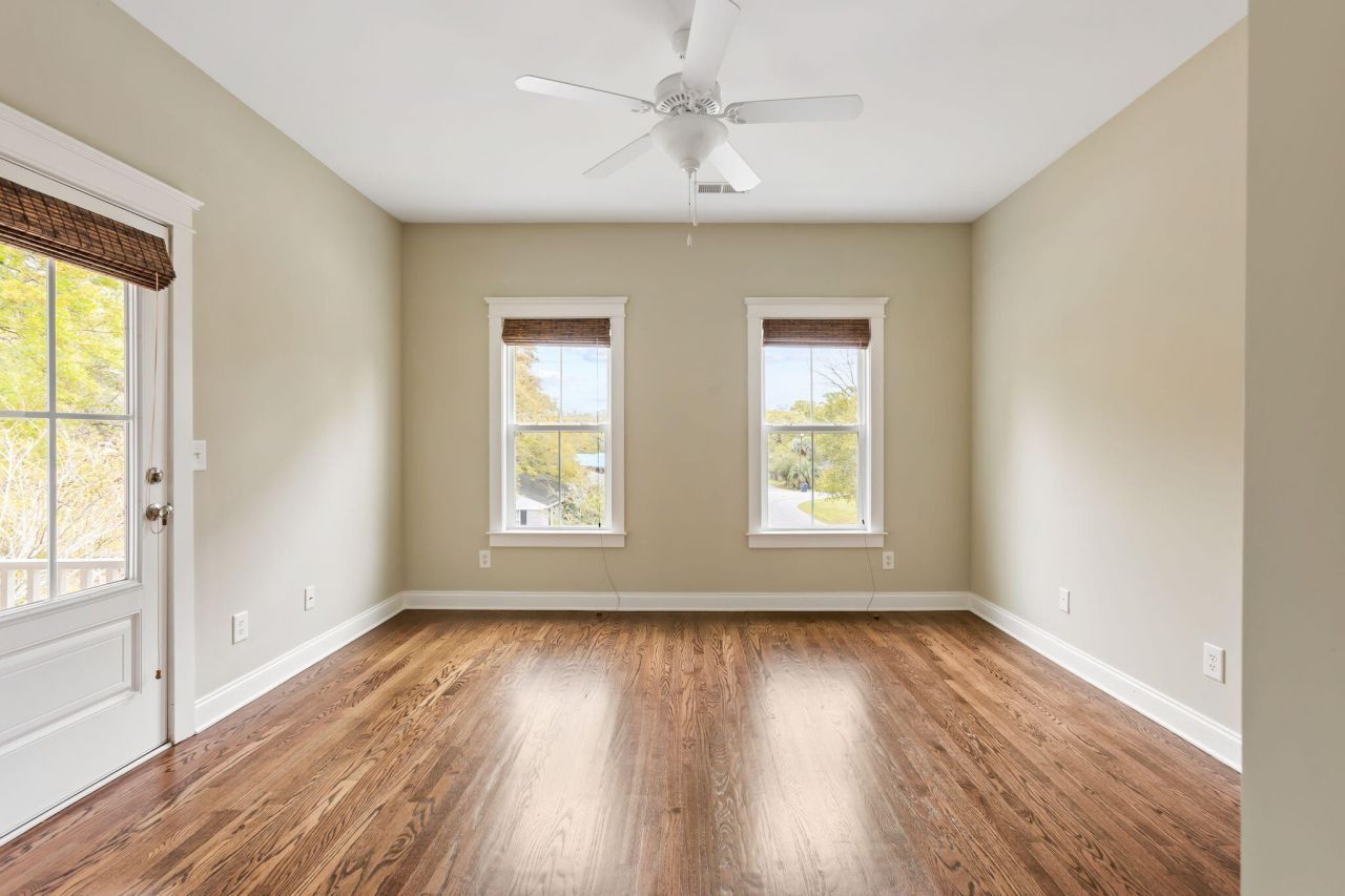 835 Hale Street Photo 22